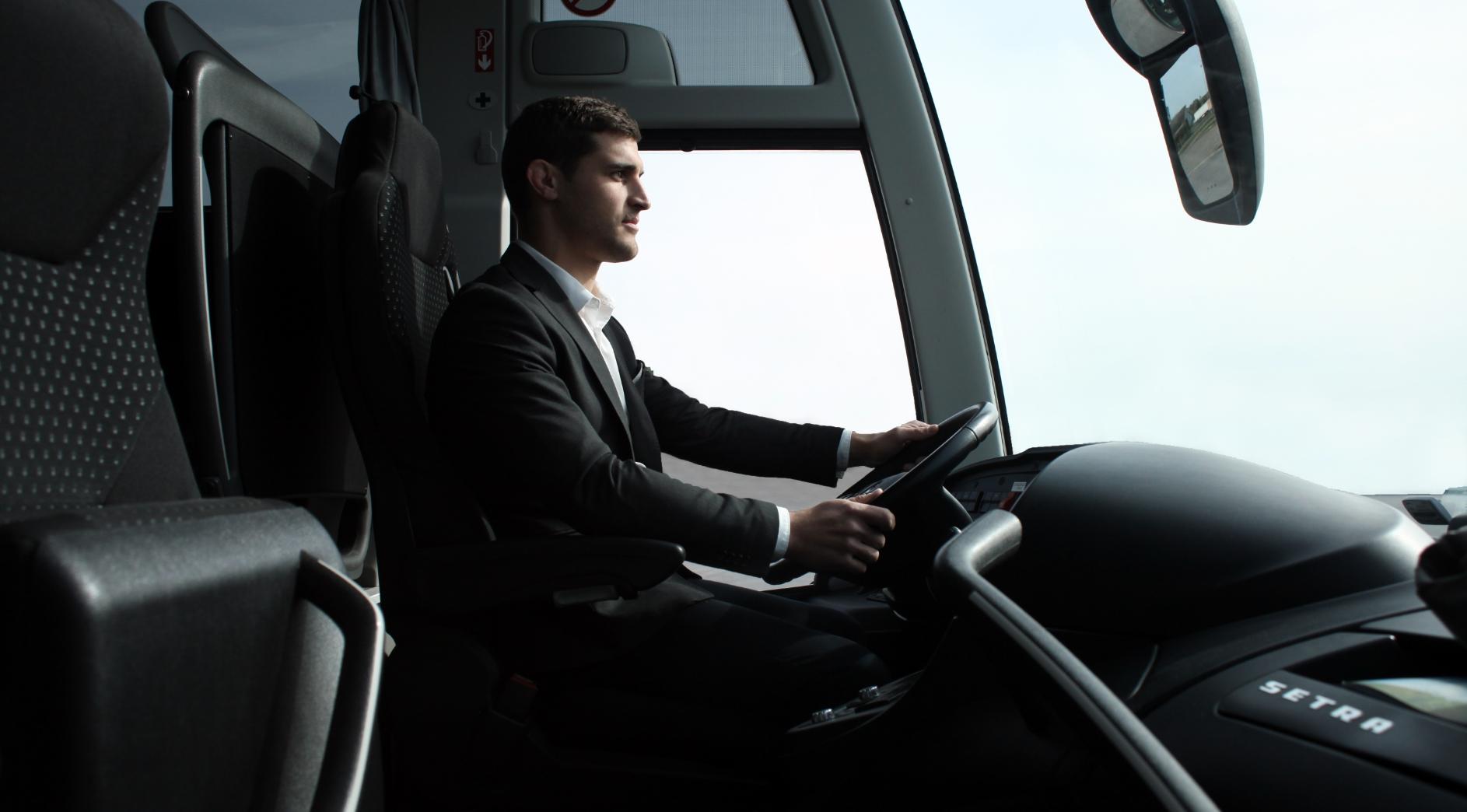 Transport de personnes en autocar de tourisme